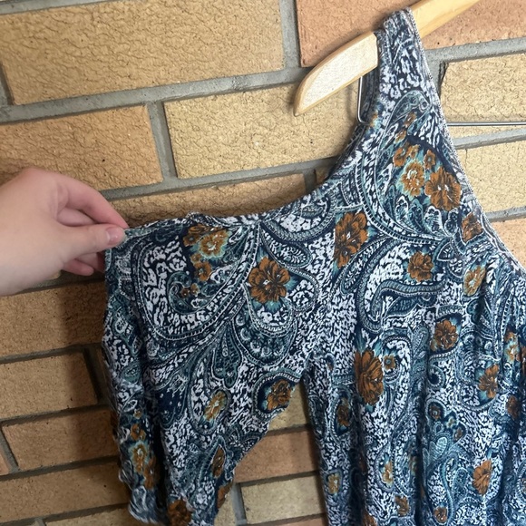 Free People Hummingbird Chloe Cold Shoulder Blouse Blue Paisley Print Size Small - Picture 3 of 7